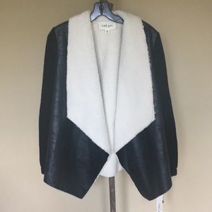Chic faux leather sweater/coat